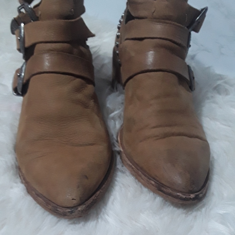 Dolce Vita | Tan Western Style Buckle Booties - Picture 2 of 7